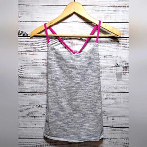 Lululemon Dancing Warrior Tank size 8 Silver Spoon‎ Performance Athletic